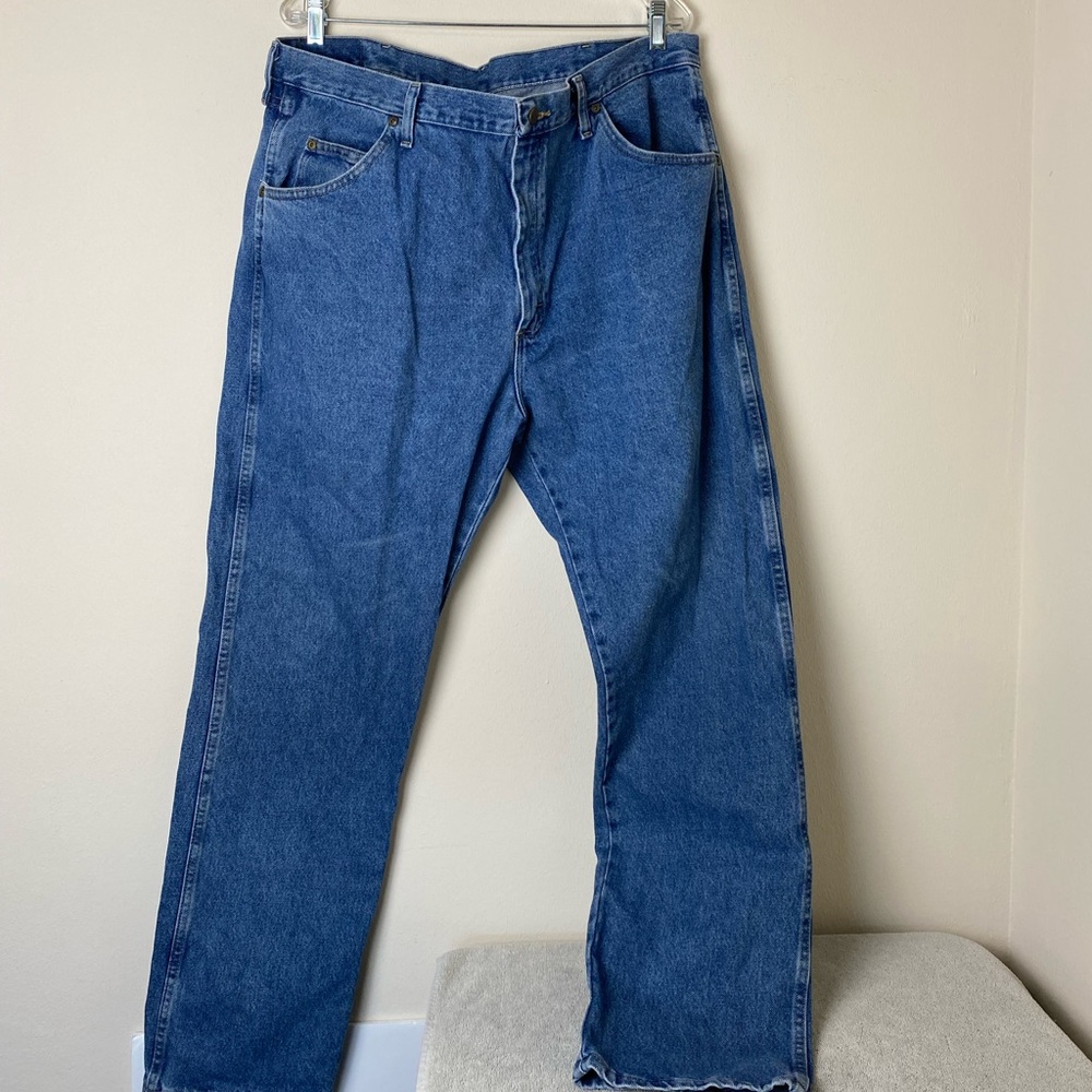 Wrangler Men’s Jeans 40x32 Regular Fit Hero Comfort 100% Cotton Utility